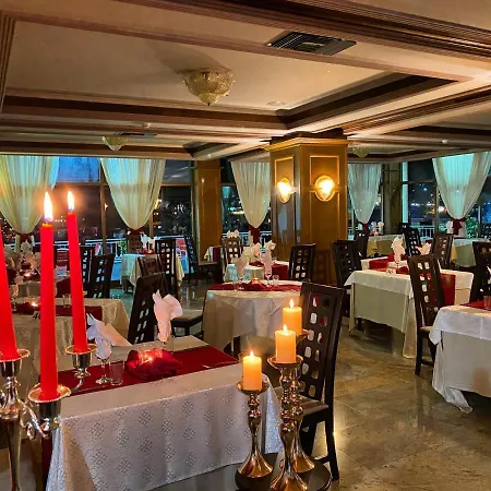 Eklips Ośrodek wypoczynkowy 4*