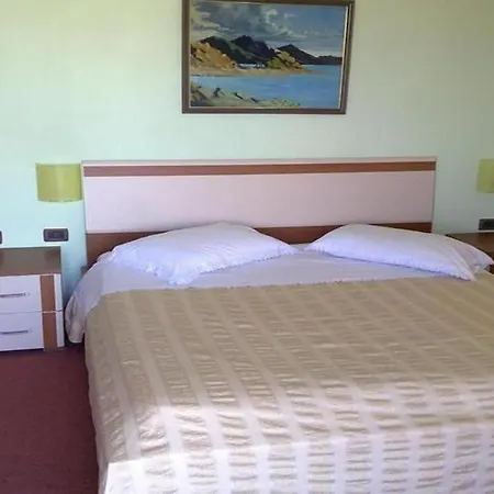 Eklips Resort Mjull-Bathore