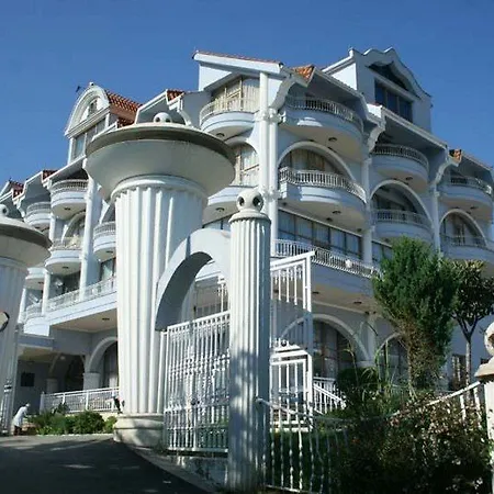 Resort Eklips Mjull-Bathore