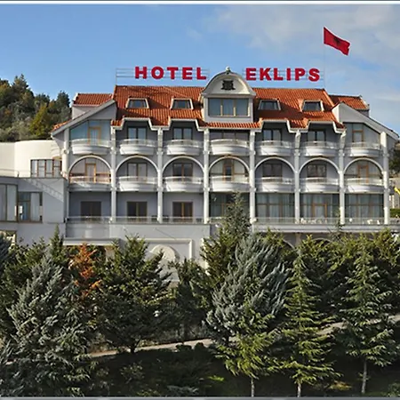 Eklips 4*